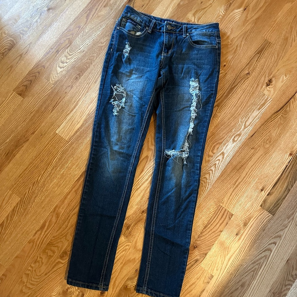 Rocawear Classic Blue Skinny Jeans with Distressed Details